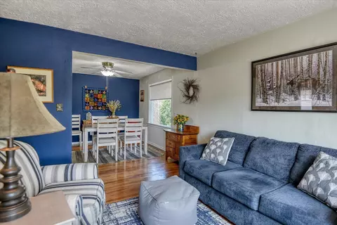 2207 E Nebraska St, Spokane, WA 99207 photo 7