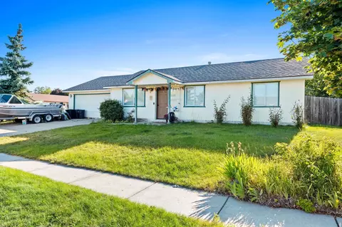 1038 S Campbell St, Airway Heights, WA 99001