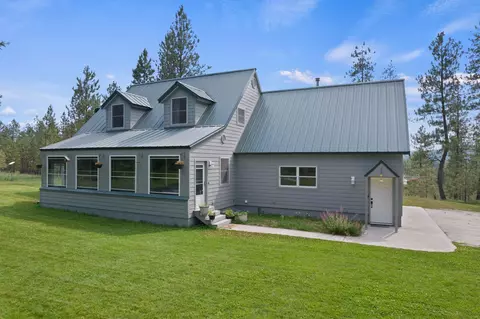 4205 Cemetery Rd, Springdale, WA 99173