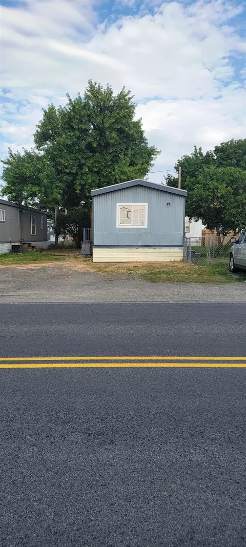 15610 W Sr 2 Hwy #A-2, Medical Lake, WA 99022