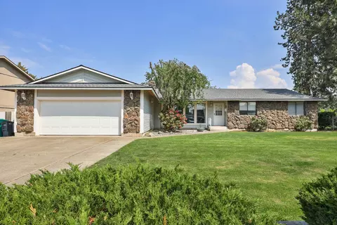 1423 S Woodlawn Rd, Spokane Valley, WA 99216