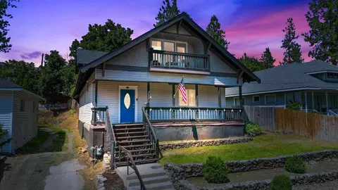 719 E 9th Ave, Spokane, WA 99202 photo 2