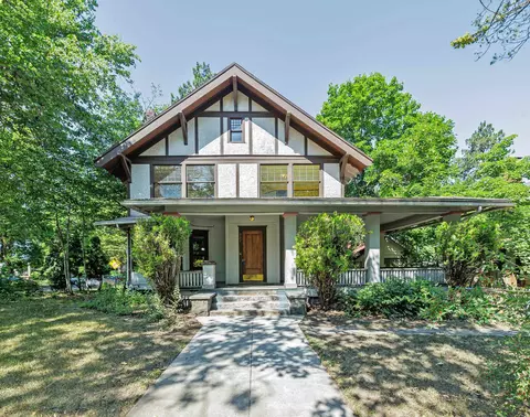 922 S Cedar St, Spokane, WA 99204