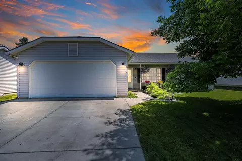 1012 N Prentis St, Medical Lake, WA 99022