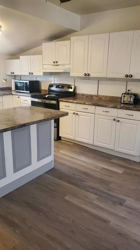 2319 E 1st Ave, Spokane, WA 99202 photo 10