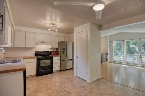 2011 E 5th Ave, Spokane, WA 99202 photo 8