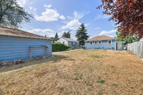 2108 E Longfellow Ave, Spokane, WA 99207 photo 18