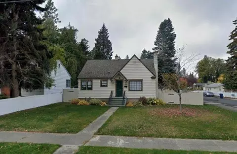 3006 S Division St, Spokane, WA 99203