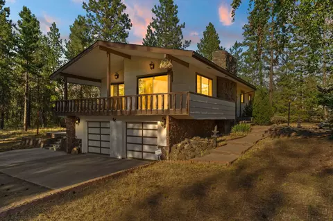 21324 W Sunwest Ave, Medical Lake, WA 99022