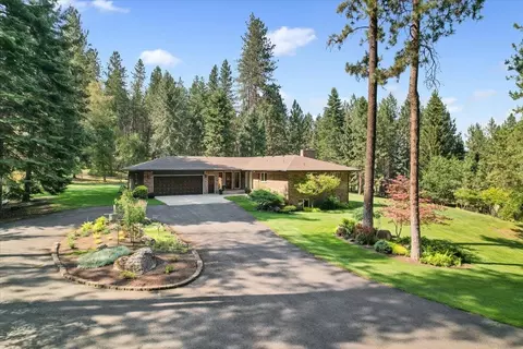 18423 N Little Spokane Dr, Colbert, WA 99005