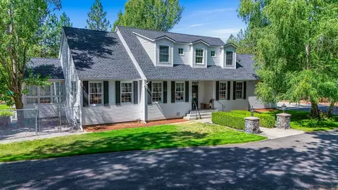 17115 N Highland Ln, Colbert, WA 99005