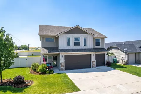 2900 Harvest Bluff Dr, Cheney, WA 99004