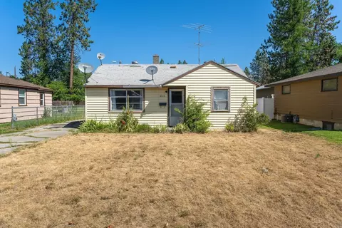 4018 W Sanson Ave, Spokane, WA 99205