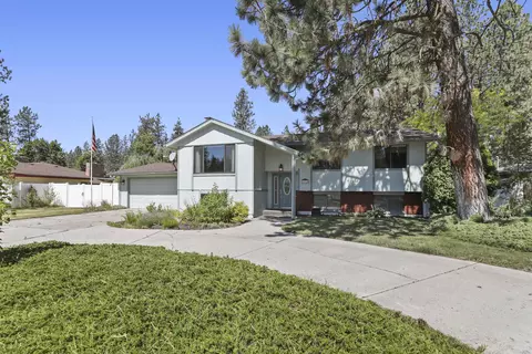 10715 N Middleton Dr, Spokane, WA 99218