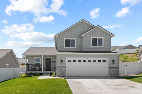 1207 S Greenacres Rd, Greenacres, WA 99016