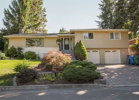 1515 W Ardmore Dr, Spokane, WA 99218
