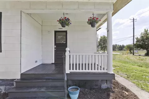 1608 E Pacific Ave, Spokane, WA 99202 photo 3