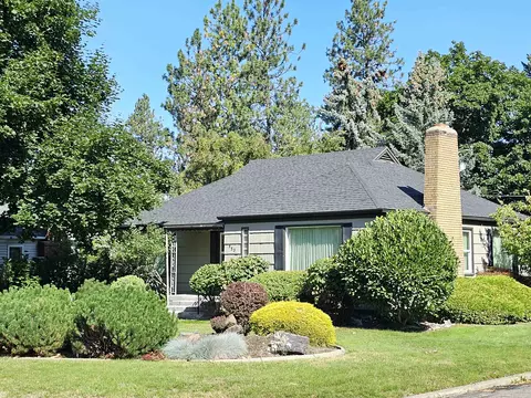 953 E 42nd Ave, Spokane, WA 99203