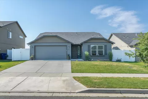 8809 W 8th Ave, Spokane, WA 99224