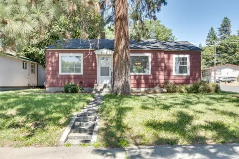 2102 W Cleveland Ave, Spokane, WA 99205