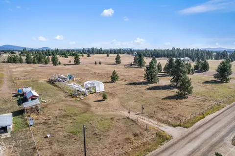1916 W Antler Rd, Deer Park, WA 99006