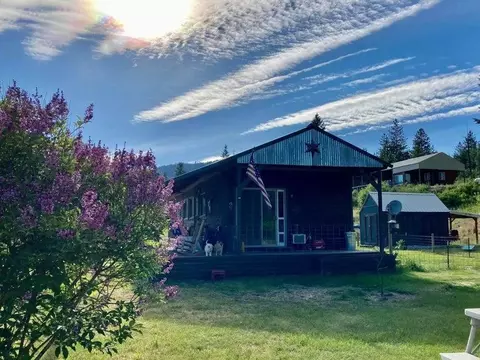 3588 Lane Mountain Way, Valley, WA 99181