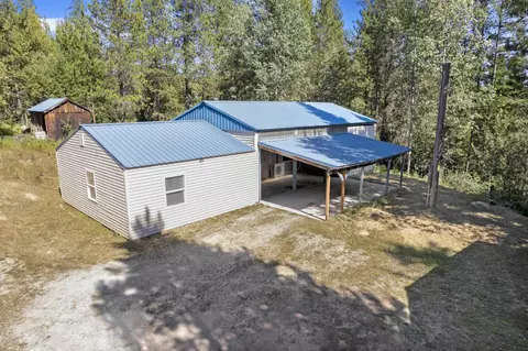 7241 Coyote Trail Rd, Newport, WA 99156