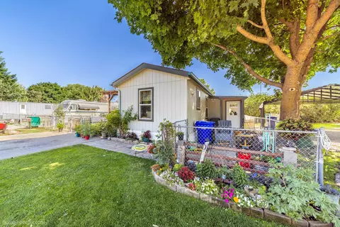 19625 E Wellesley Ave # 16, Otis Orchards, WA 99027