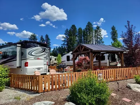 223 S Tall Pine Loop, Usk, WA 99180