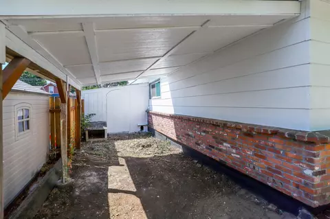 1232 E Longfellow Ave, Spokane, WA 99207 photo 35