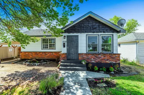 1232 E Longfellow Ave, Spokane, WA 99207