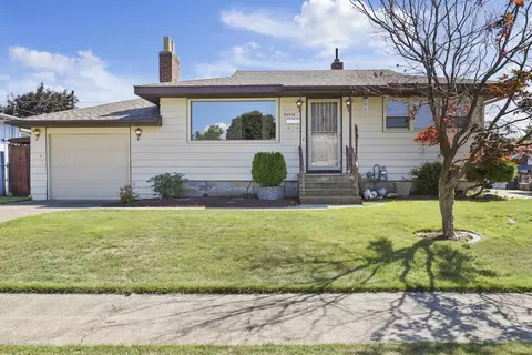 3718 E Carlisle Ave, Spokane, WA 99217