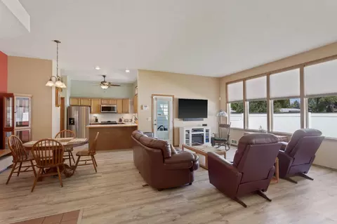 11105 E Front Ln, Spokane Valley, WA 99206 photo 4