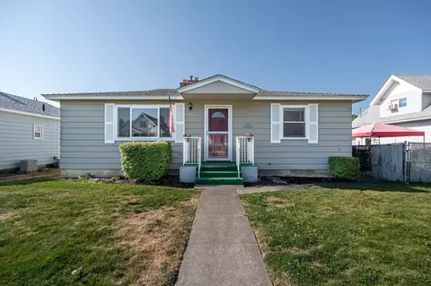 1624 E Gordon Ave, Spokane, WA 99207