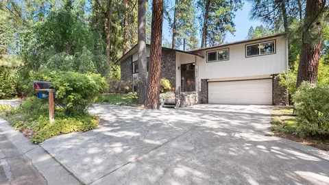 1211 W Bellwood Dr, Spokane, WA 99218
