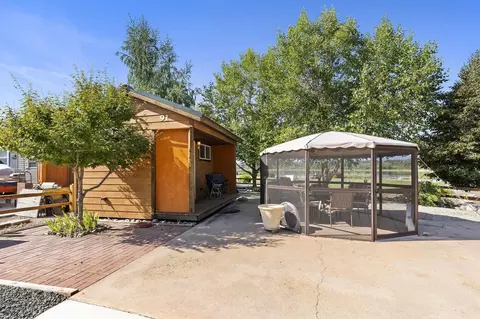 91 Pathfinder Ln, Usk, WA 99180