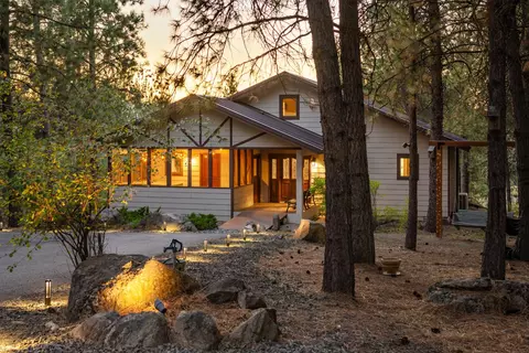 1113 W Ballard Rd, Spokane, WA 99208