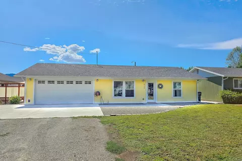 430 E 9th Ave, Kettle Falls, WA 99141
