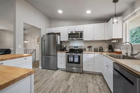 11214 E 29th Ave, Spokane Valley, WA 99206 photo 5