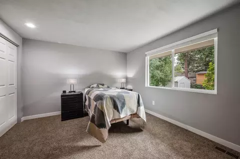 11214 E 29th Ave, Spokane Valley, WA 99206 photo 14