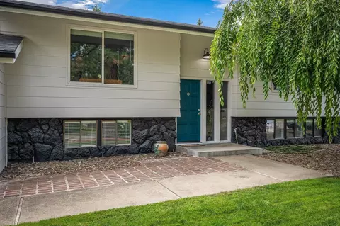 11214 E 29th Ave, Spokane Valley, WA 99206 photo 3