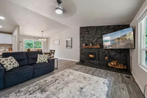11214 E 29th Ave, Spokane Valley, WA 99206 photo 9