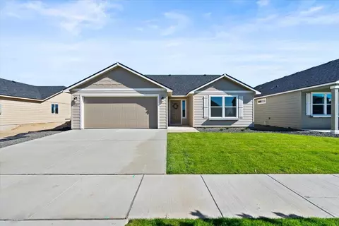 2005 E C St #7/2 EDGEWOOD, Deer Park, WA 99006