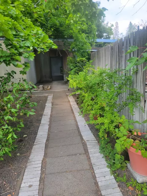 1401 E 43rd Ave, Spokane, WA 99203 photo 3