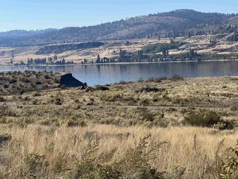42400 Bauer Ln, Deer Meadows, WA 99122