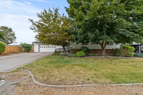 14004 E 4th Ave, Spokane Valley, WA 99216 photo 2