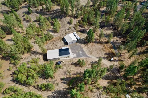 6226 W Whitmore Hill Rd, Deer Park, WA 99006