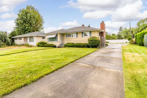 2617 E Central Ave, Spokane, WA 99207