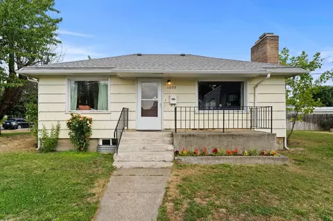 1022 N Crestline St, Spokane, WA 99202