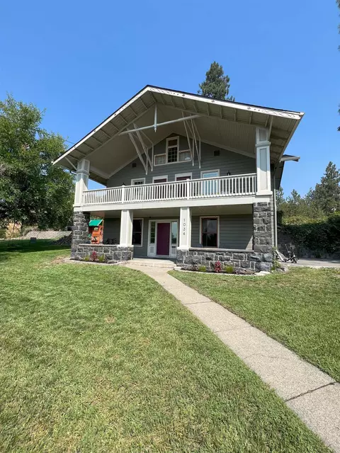 1034 W Cora Ave, Spokane, WA 99205